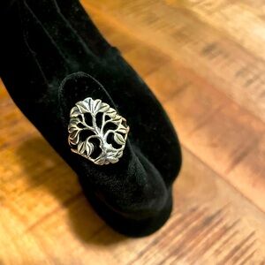 James Avery Tree of Life Ring ***Retired Design
